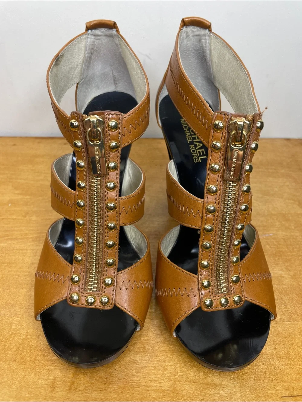 Michael Kors Tan Leather Studded T-Strap High Heel Sandals. Size 7